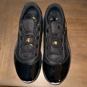 NWOT Jordan Sneakers CMFT Low